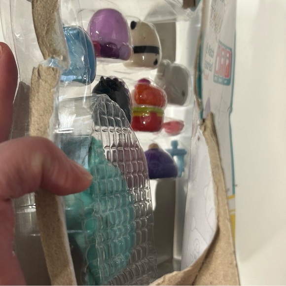 NWT Squishmallows Squish A Longs Mini Figures Series 1 - 8 pack - Picture 4 of 4